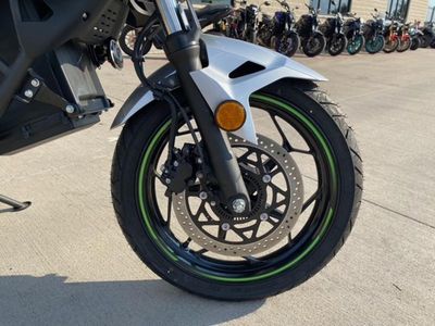 2024 Kawasaki Z e-1 ABS - Photo 14