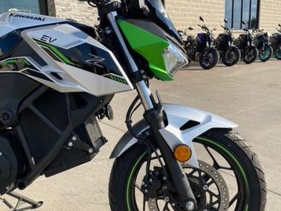 2024 Kawasaki Z e-1 ABS - Photo 10
