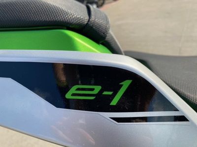 2024 Kawasaki Z e-1 ABS - Photo 13