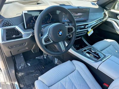 2026 BMW X5 — photo 7 view