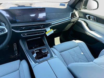 2026 BMW X5 — photo 18 view