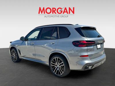 2026 BMW X5 — detail view