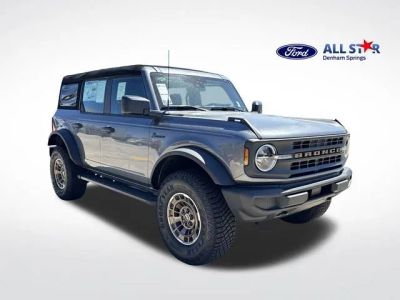 2025 Ford Bronco Base in Gray Metallic — front three-quarter view