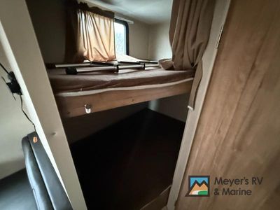 2018 Dutchmen RV Aspen Trail - Photo 11