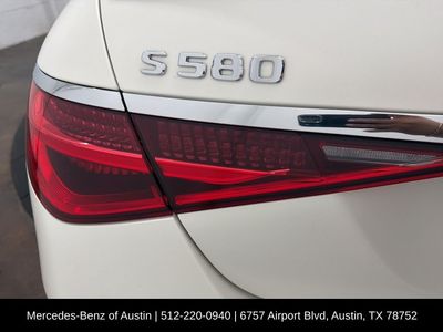 2022 Mercedes-Benz S-Class - Photo 12
