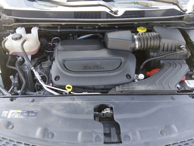 2023 Chrysler Voyager - Photo 9