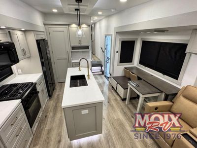 2026 Brinkley Model Z - Photo 30