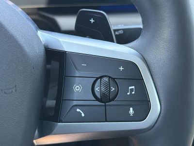 2025 BMW 2 Series — photo 27 view