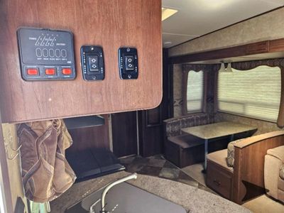 2014 CrossRoads RV Zinger - Photo 34