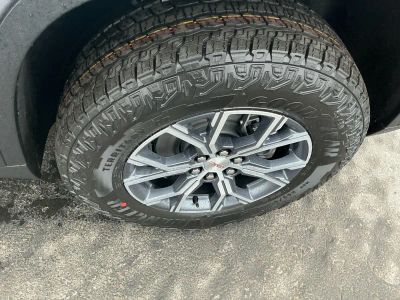 2026 GMC Acadia — photo 22 view