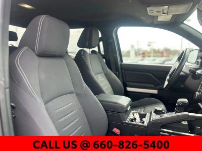 2024 Toyota Tacoma - Photo 5