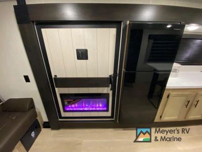 2026 Forest River RV Cherokee Grey Wolf Black Label - Photo 10