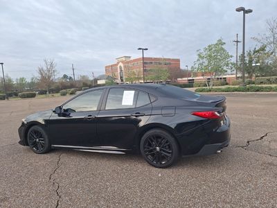 2025 Toyota Camry - Photo 14