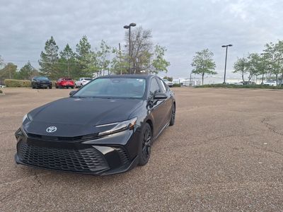 2025 Toyota Camry - Photo 3