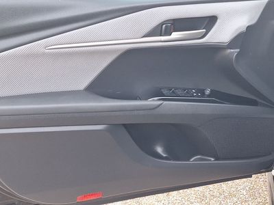 2025 Toyota Camry - Photo 28