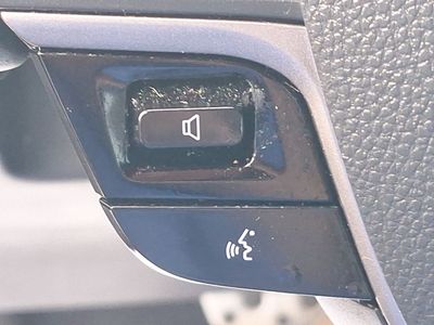 2025 Toyota Camry - Photo 34