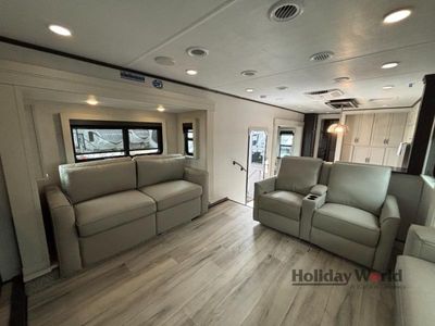 2025 Keystone Alpine - Photo 11