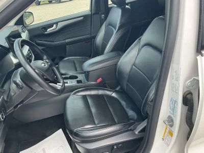 2024 Ford Escape — detail view