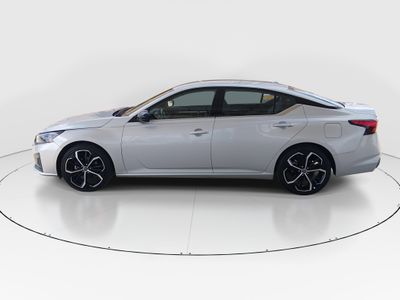 2024 Nissan Altima - Photo 4