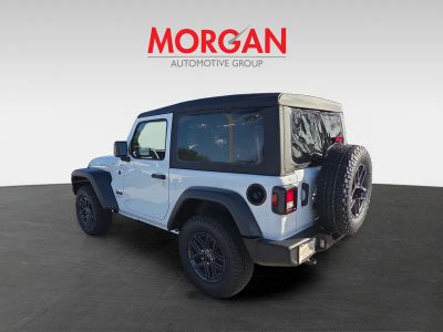 2026 Jeep Wrangler — photo 7 view