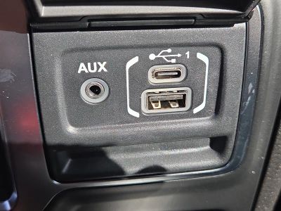 2026 Jeep Wrangler — photo 24 view