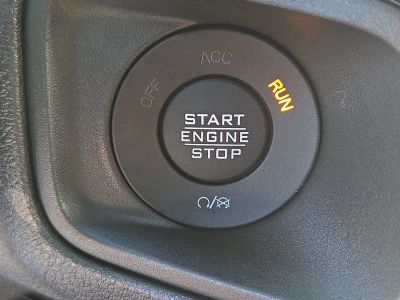 2026 Jeep Wrangler — photo 30 view