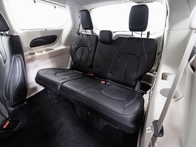 2022 Chrysler Pacifica - Photo 6