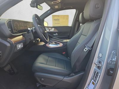 2026 Mercedes-Benz GLE 350 — interior view