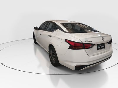 2025 Nissan Altima - Photo 5
