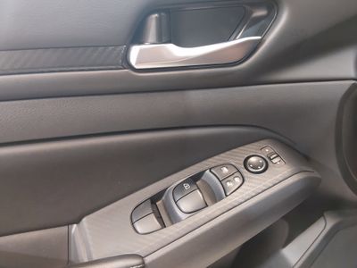 2025 Nissan Altima - Photo 17