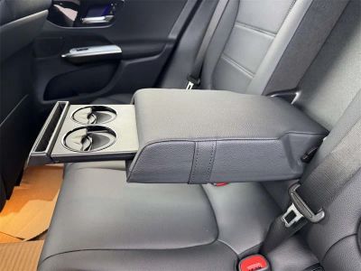 2026 Mercedes-Benz GLC — photo 31 view