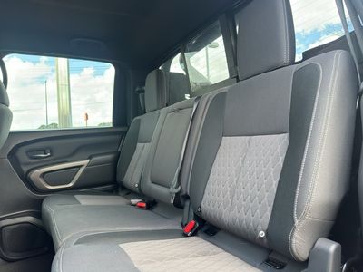 2024 Nissan TITAN — photo 22 view