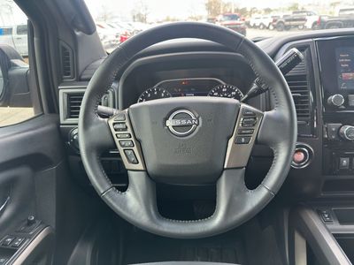 2024 Nissan TITAN — photo 24 view
