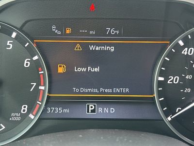 2024 Nissan TITAN — photo 17 view