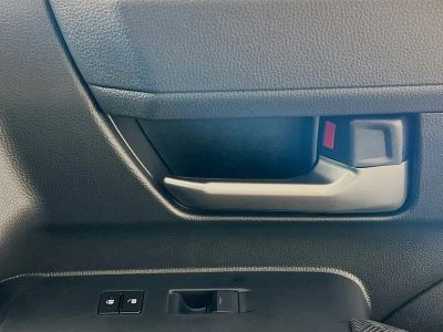 2025 Toyota Tacoma — photo 28 view