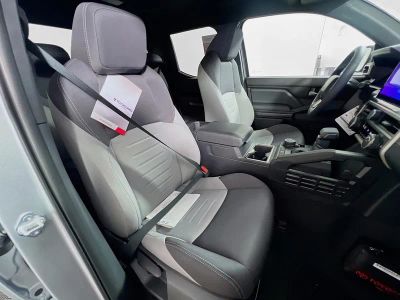 2025 Toyota Tacoma — photo 27 view