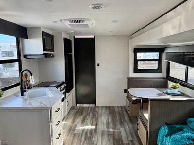 2026 Jayco Jay Flight SLX - Photo 10