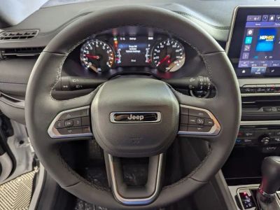 2026 Jeep Compass — photo 18 view