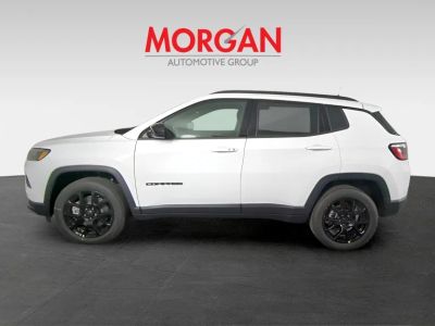 2026 Jeep Compass — photo 8 view