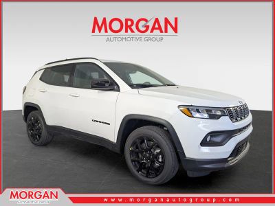 2026 Jeep Compass Latitude in White/off-white — front three-quarter view