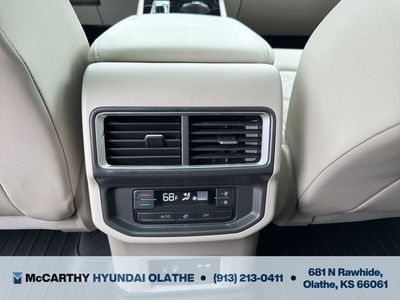 2024 Volkswagen Atlas - Photo 26