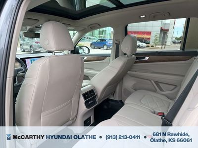 2024 Volkswagen Atlas - Photo 25