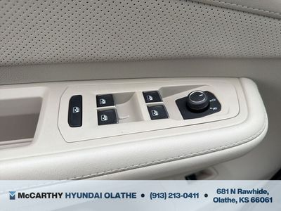 2024 Volkswagen Atlas - Photo 36
