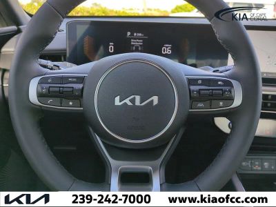 2026 Kia K5 — photo 26 view