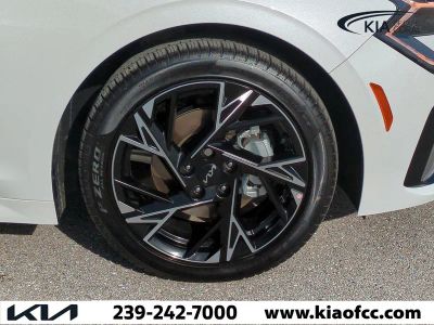 2026 Kia K5 — photo 11 view