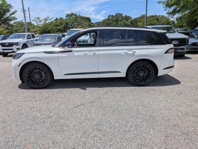 2025 Lincoln Aviator - Photo 2