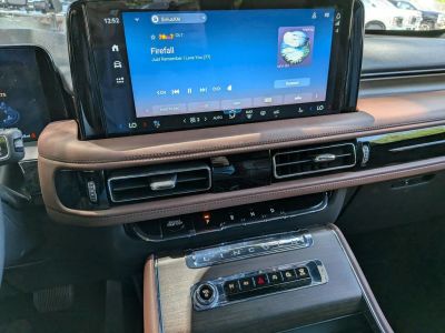 2025 Lincoln Aviator - Photo 18