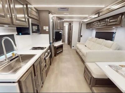 2026 Forest River Georgetown 7 Series GT7 - Photo 23
