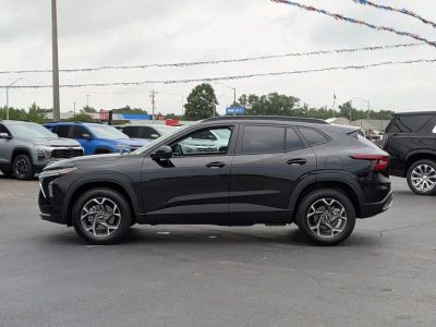 2026 Chevrolet Trax - Photo 2