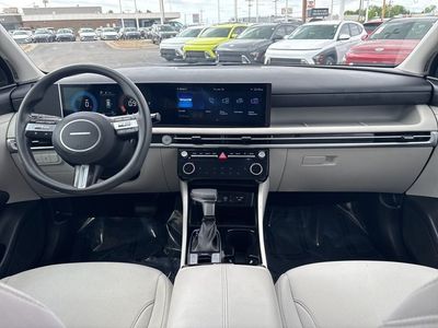 2025 Hyundai Tucson - Photo 31